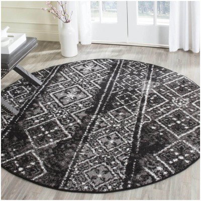 Tapete Adira Columnas de Diamantes en Negro