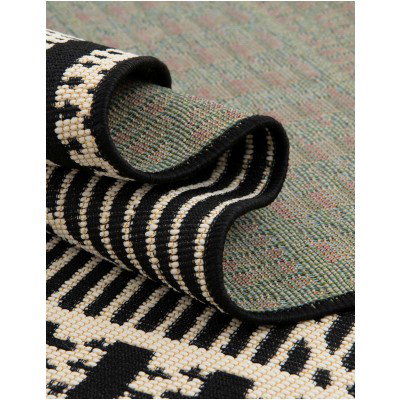 Tapete Exterior Enrejado y Lineas en Negro