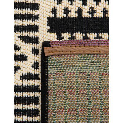 Tapete Exterior Enrejado y Lineas en Negro