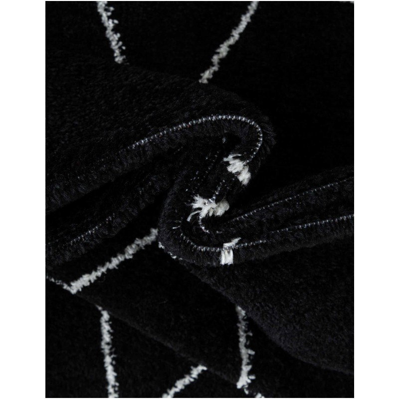 Tapete Enrejado Geométrico en Negro