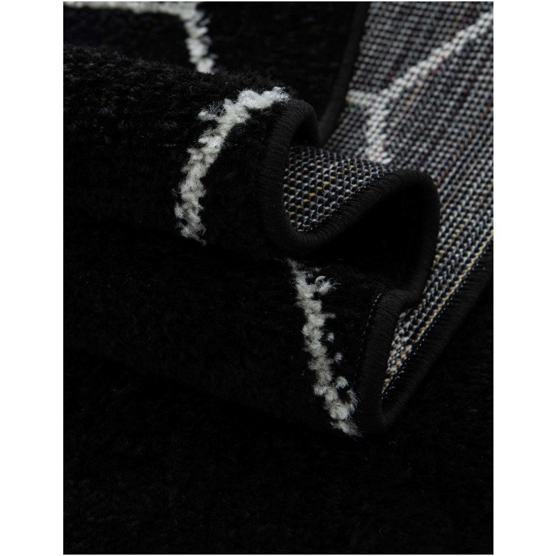 Tapete Enrejado Geométrico en Negro