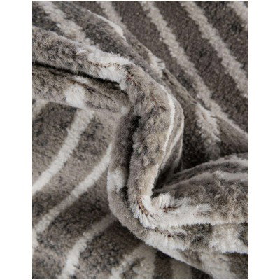 Tapete Acuerdo Angulos en Gris