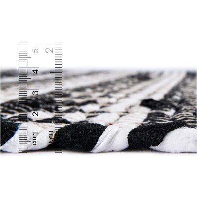 Tapete Trenzado Natural en Triangulos Blanco y Negro