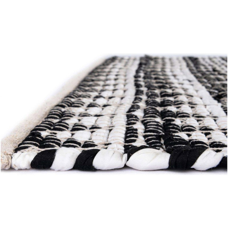 Tapete Trenzado Natural en Triangulos Blanco y Negro