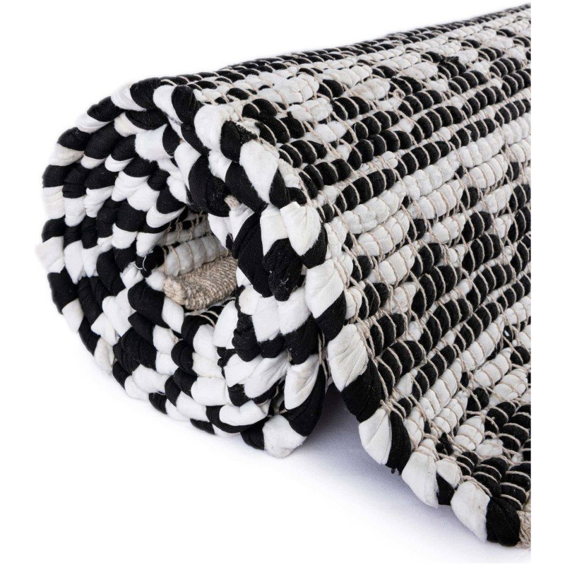 Tapete Trenzado Natural en Triangulos Blanco y Negro