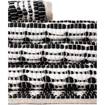Tapete Trenzado Natural en Triangulos Blanco y Negro