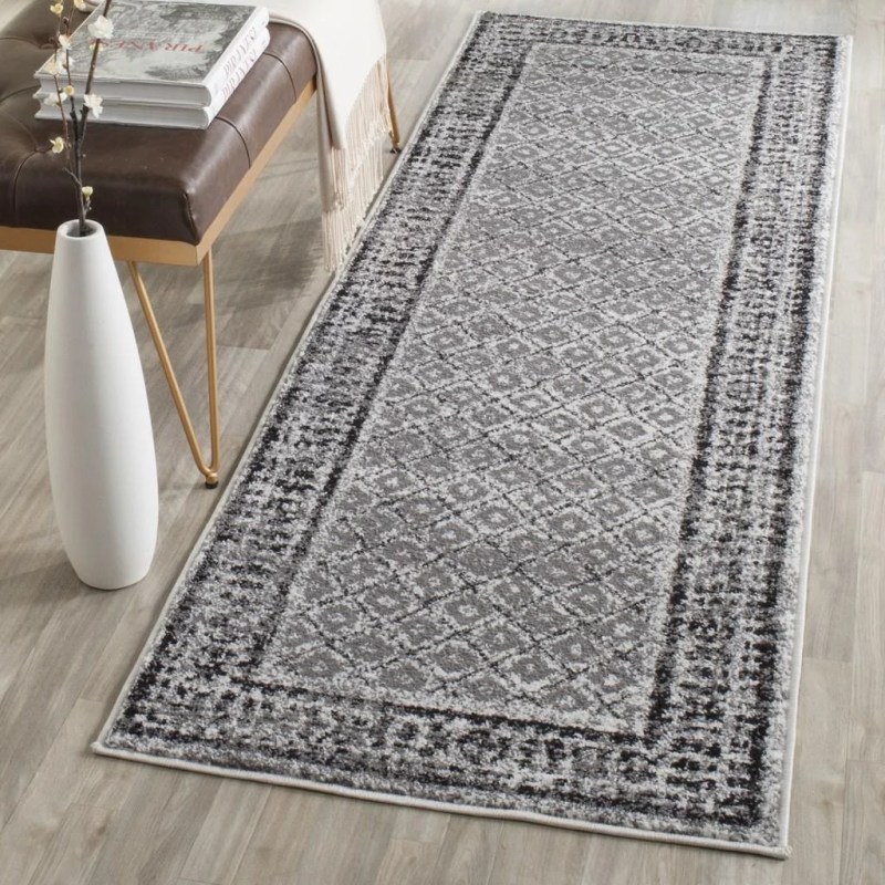 Tapete Adira de Diamantes en Marfil con Gris
