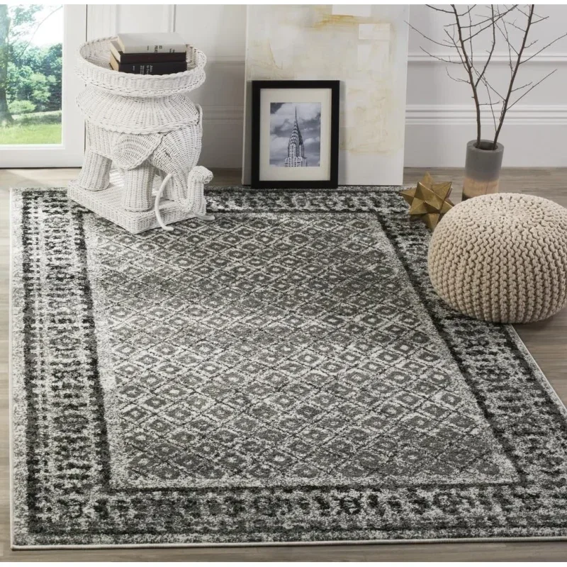 Tapete Adira de Diamantes en Marfil con Gris