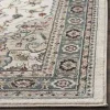 Tapete Heredad Medallón en Marfil con Beige