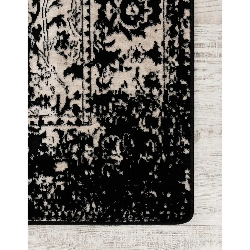 Tapete Oregon Floral en Negro y Blanco