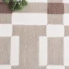 Tapete Ritmo de Cuadrícula Entrelazada en Marfil con Beige