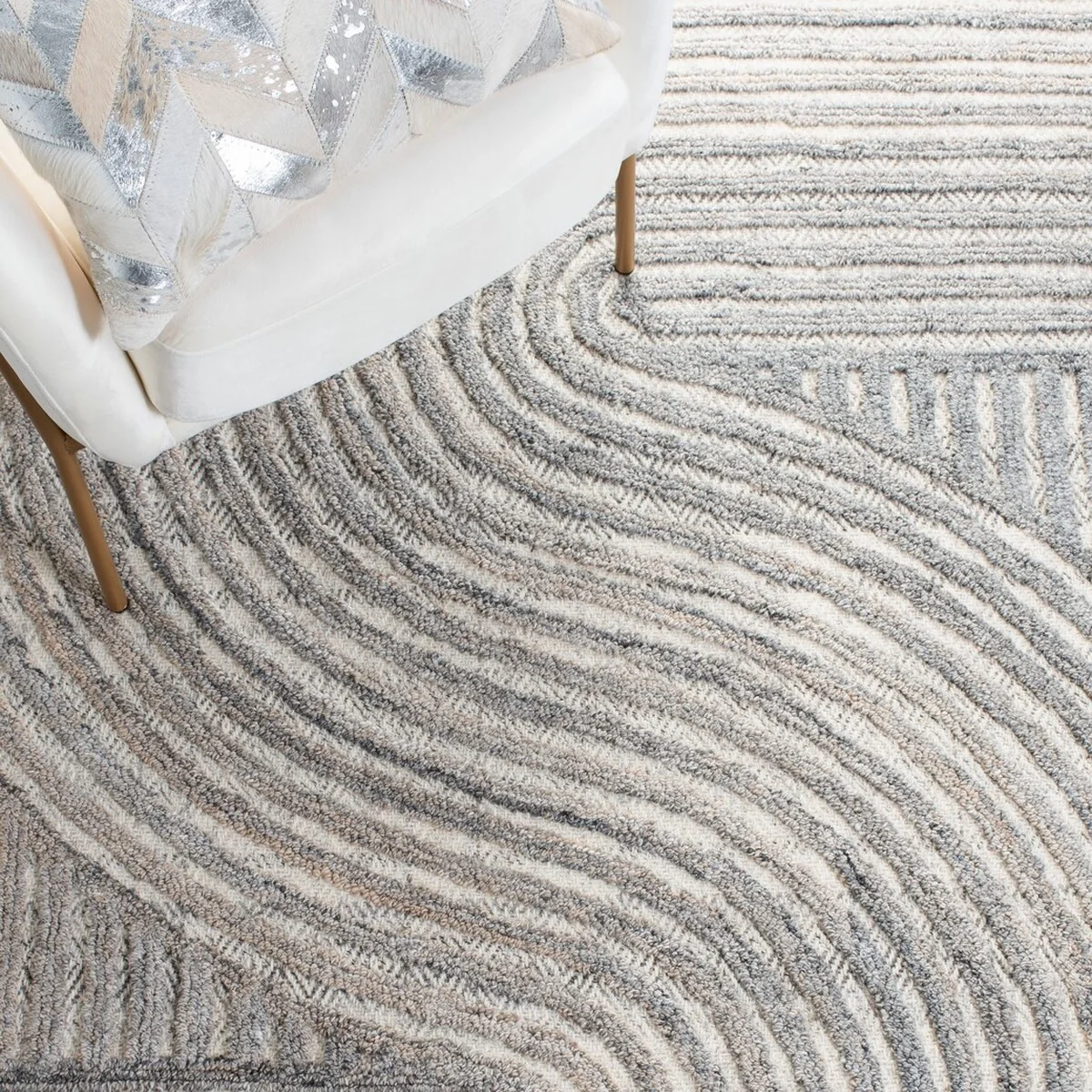 Tapete Sura en Curvas en Beige