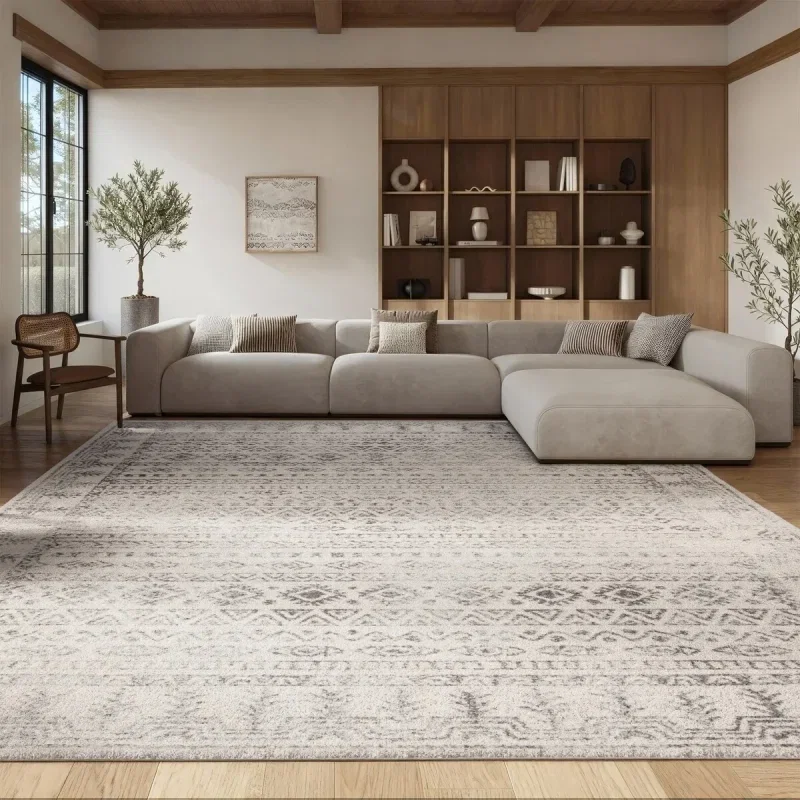 Tapete Tula de Franjas Ornamentales en Marfil con Gris