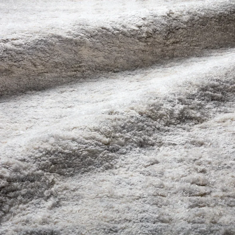 Tapete Acorde Rayado Texturizado en Gris