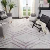 Tapete Adira Chevron Droble en Marfil con Ciruela