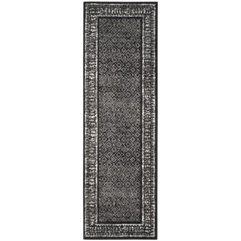 Tapete Adira de Diamantes en Negro con Gris