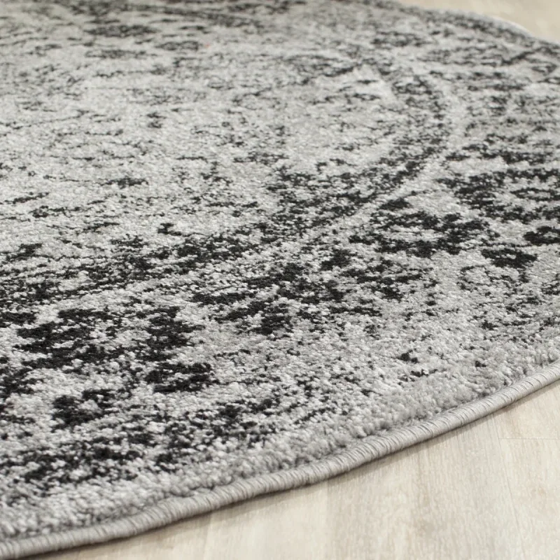 Tapete Adira Tradicional Floral en Gris con Negro