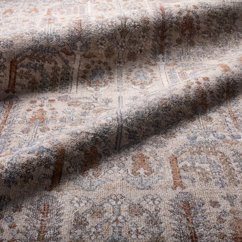 Tapete Alondra Floral Tradicional en Azul y Taupe