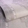 atemporal medallon en blanco y gris