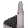 atemporal medallon en blanco y gris