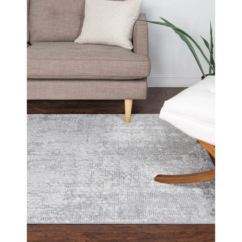 caspi brumoso en gris