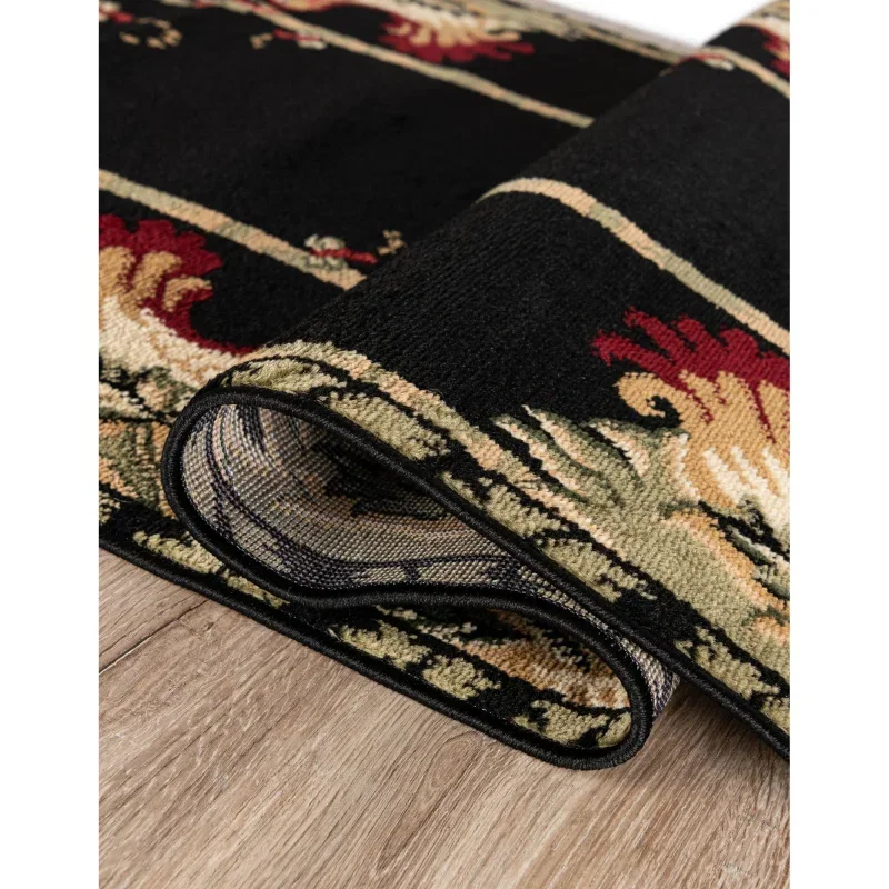 corral floral en negro