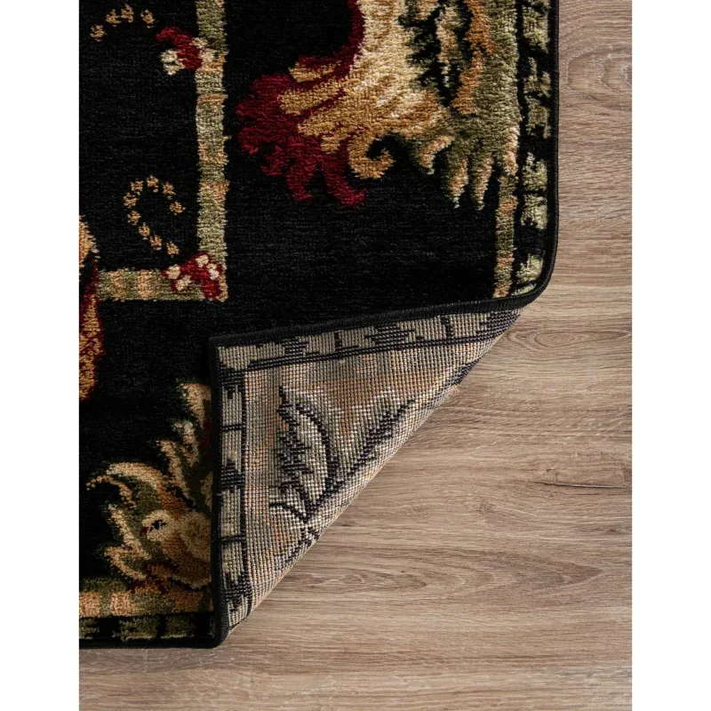 corral floral en negro