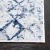 Tapete Emilia Enrejado Desvanecido en Grises con Azul Marino