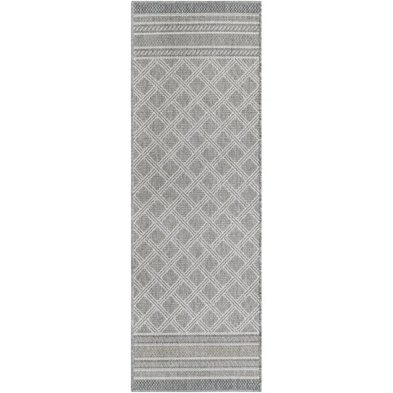exterior enrejado en gris