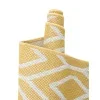 exterior hamptons rombos en amarillo y marfil