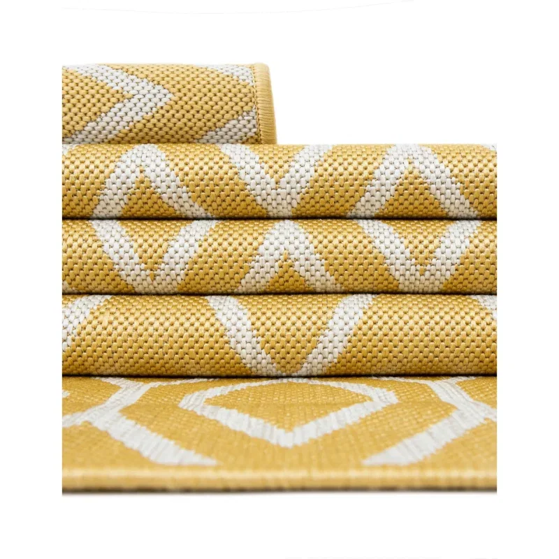 exterior hamptons rombos en amarillo y marfil