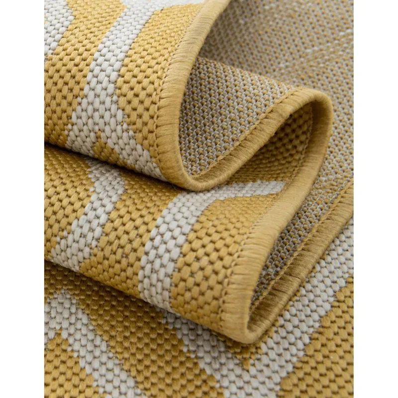 exterior hamptons rombos en amarillo y marfil