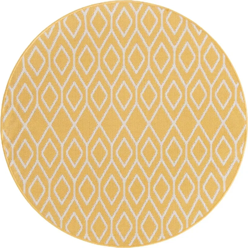 exterior hamptons rombos en amarillo y marfil