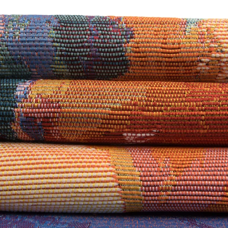 exterior moderno fuego abstracto en multicolor