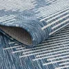 exterior moderno geometrico en azul