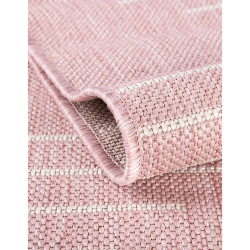 exterior moderno geometrico en rosa