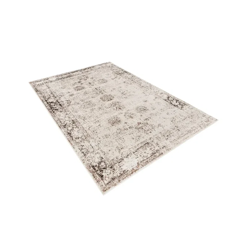loren arboleda beige