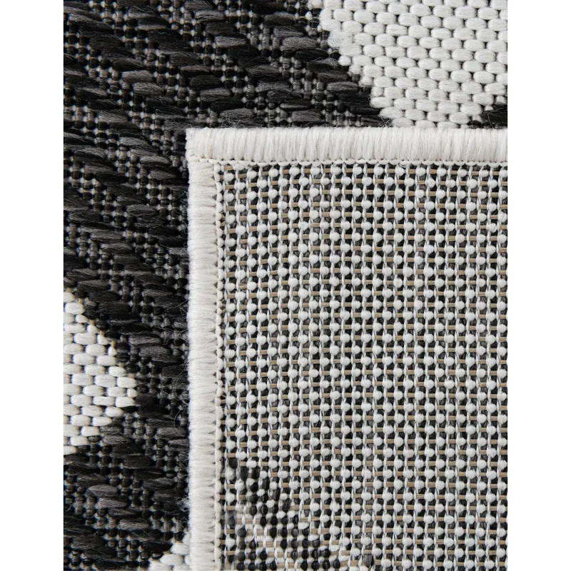 Tapete Moderno Exterior Blanco y Negro Franjas Sobrepuestas
