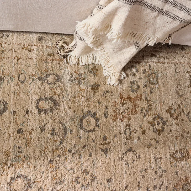 Tapete Susurro Ikat Vintage en Gris y Dorado