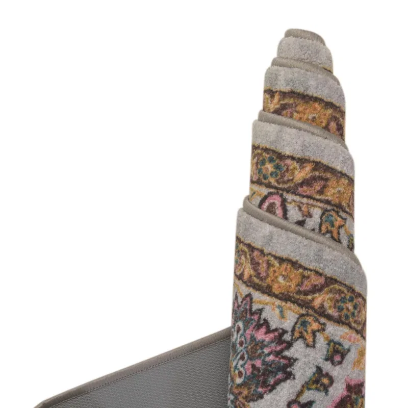 tierra floral en gris nube