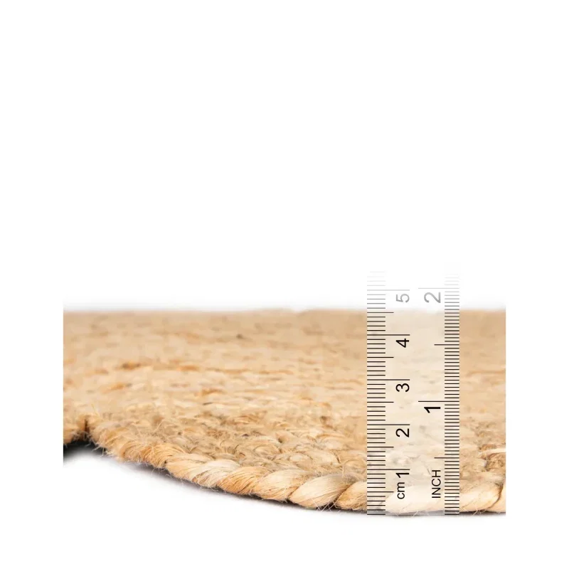 Tapete Trenzado de Yute con Orilla Ornamental en Natural