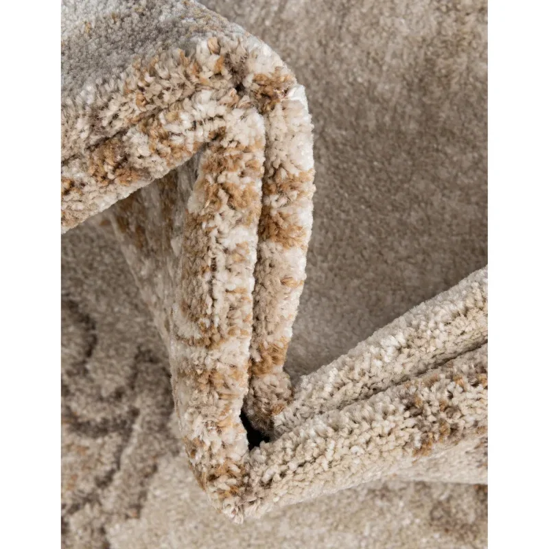 zafiro medallon floral persa en beige