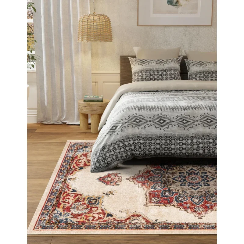 zafiro medallon geometrico en crema