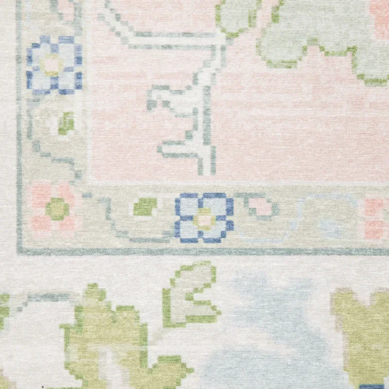 Tapete Adina Floral en Rosa Pastel con Verde