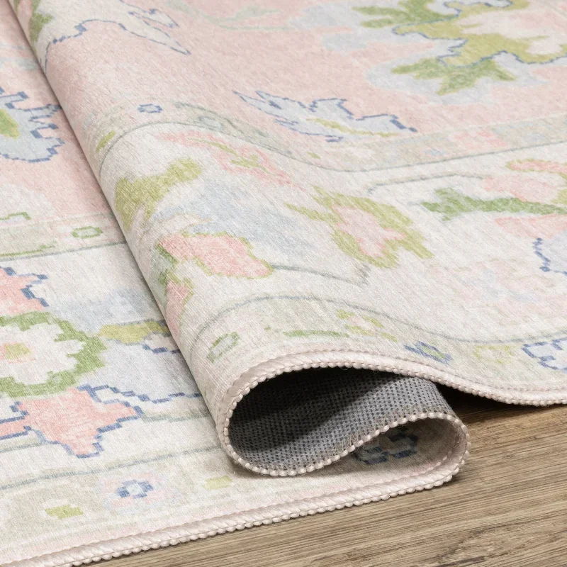 Tapete Adina Floral en Rosa Pastel con Verde