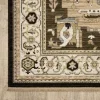 Tapete Alameda Medallón Sarouk en Oliva, detalle de la textura 3