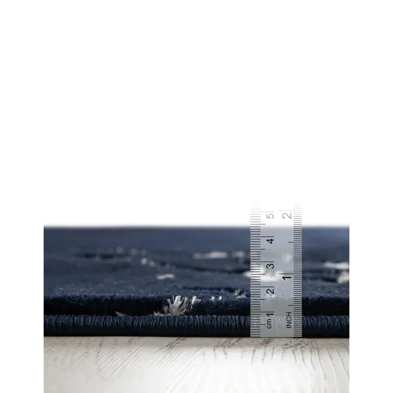 anna marmol en azul y plata