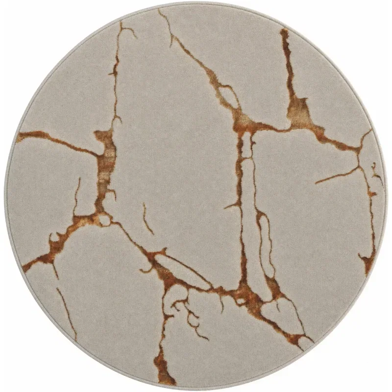 anna marmol en blanco y oro