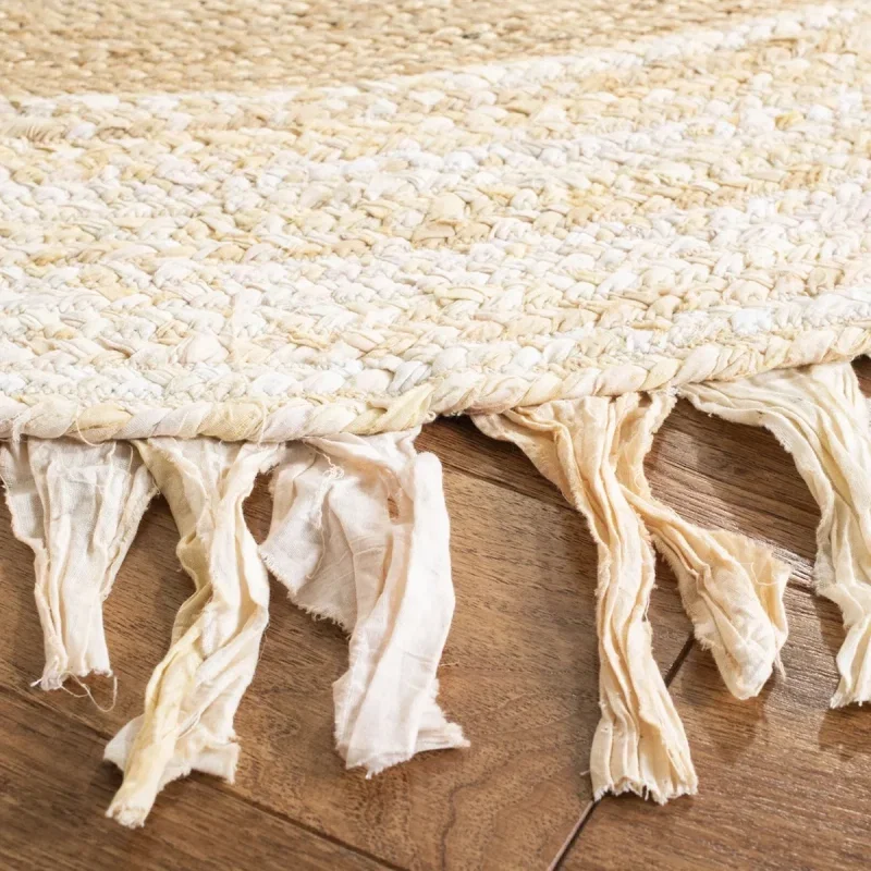 Tapete Cabo Trenzado con Flecos en Beige con Natural, detalle de la versión redonda