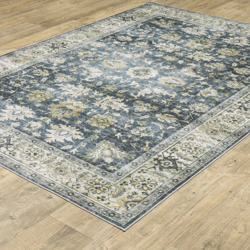 Tapete Carlota Floral en Azul Pizarra sobre el piso 2